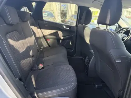 Photo 11 Ford Kuga  2.5 Duratec 180ch Hybrid FlexiFuel Titanium Business Powershift