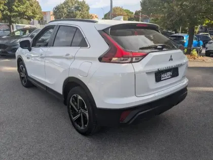 Photo 6 Mitsubishi Eclipse  Cross 2.4 MIVEC PHEV 188ch Invite 4WD