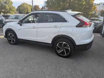 Photo 7 Mitsubishi Eclipse  Cross 2.4 MIVEC PHEV 188ch Invite 4WD