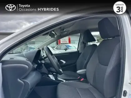 Photo 10 Toyota Yaris  116h Dynamic 5p MY22