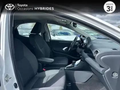 Photo 5 Toyota Yaris  116h Dynamic 5p MY22