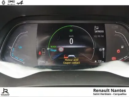Photo 11 Renault Captur  1.6 E-Tech hybride 145ch Evolution