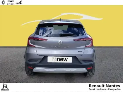 Photo 5 Renault Captur  1.6 E-Tech hybride 145ch Evolution