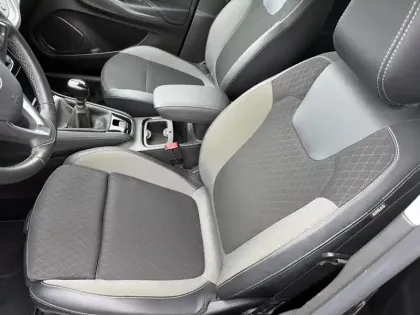 Photo 9 Opel Grandland X  1.2 Turbo 130ch GS Line