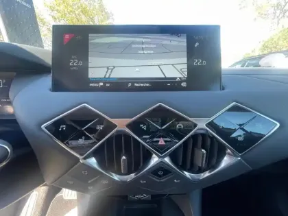 Photo 14 DS DS 3  Crossback PureTech 130ch Performance Line + Automatique 7cv