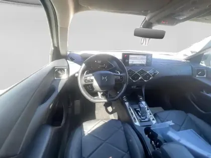 Photo 11 DS DS 3  Crossback PureTech 130ch Performance Line + Automatique 7cv