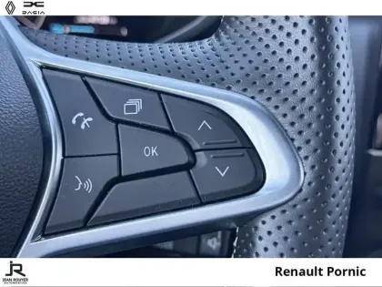 Photo 9 Renault Clio  1.6 E-Tech hybride 145ch Engineered
