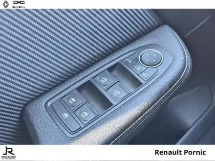 Photo 11 Renault Clio  1.6 E-Tech hybride 145ch Engineered