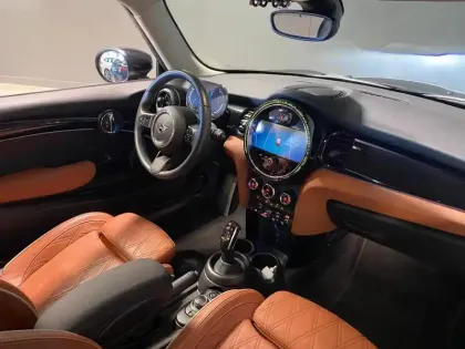 Photo 14 Mini Mini  Cooper 136ch  Edition Camden BVA7