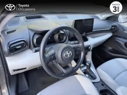 Photo 9 Toyota Yaris  116h Iconic 5p MY22