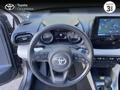 Photo 12 Toyota Yaris  116h Iconic 5p MY22