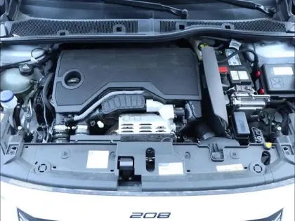 Photo 11 Peugeot 208  1.2 Hybrid 110ch Allure e-DCS6