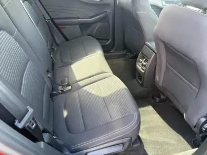 Photo 11 Ford Kuga  2.5 Duratec 190 ch FHEV E85 Titanium BVA