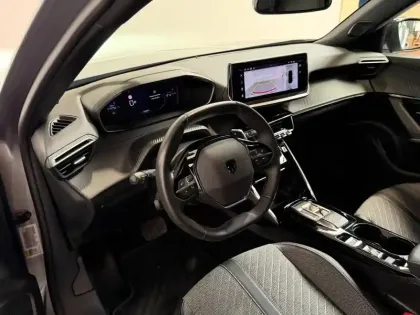 Photo 7 Peugeot 2008  1.2 PureTech 130ch S&S Allure EAT8