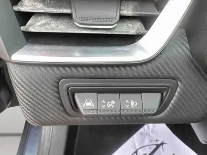 Photo 14 Renault Clio  1.6 E-Tech 140ch RS Line -21