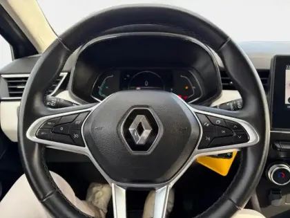 Photo 14 Renault Clio  1.6 E-Tech hybride 145ch Evolution