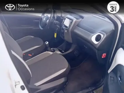 Photo 5 Toyota Aygo  1.0 VVT-i 72ch x-play 5P MY19