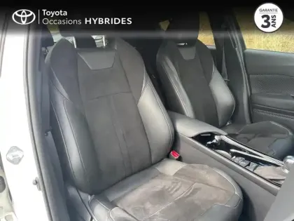 Photo 5 Toyota C-HR  2.0 Hybride 184ch Collection E-CVT