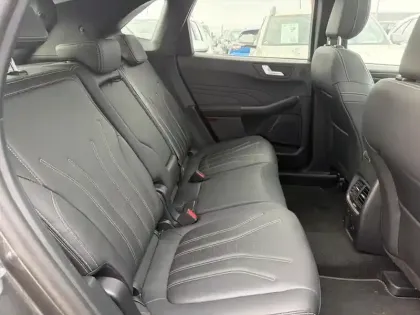 Photo 11 Ford Kuga  2.5 Duratec 225 ch PHEV Vignale BVA