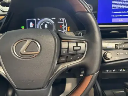 Photo 12 Lexus Es  300h Executive MY23