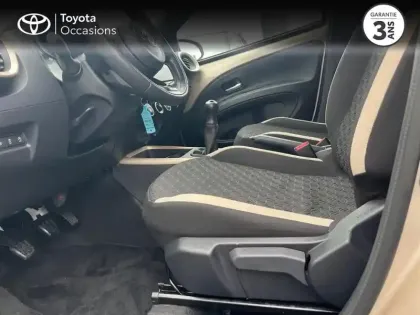 Photo 10 Toyota Aygo X  1.0 VVT-i 72ch Design MY23