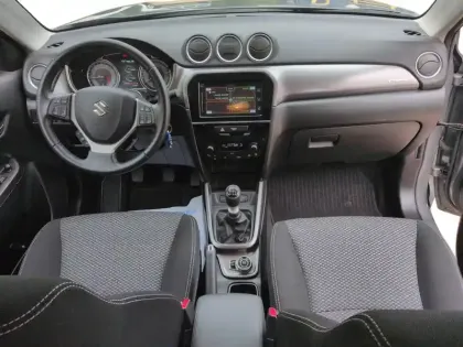 Photo 6 Suzuki Vitara  1.4 Boosterjet Hybrid 129ch Privilège Allgrip MY24