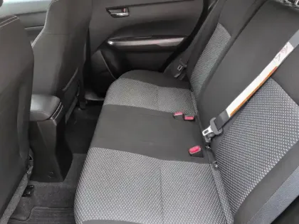 Photo 8 Suzuki Vitara  1.4 Boosterjet Hybrid 129ch Privilège Allgrip MY24