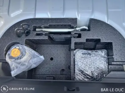 Photo 11 Peugeot 208  e- 136ch GT Pack
