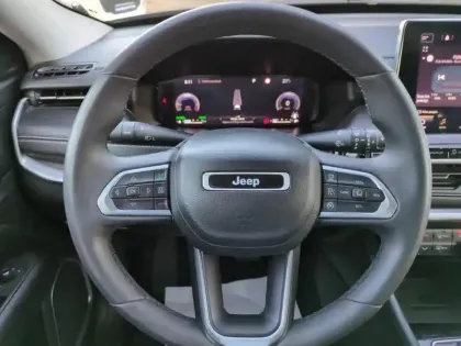 Photo 11 Jeep Compass  1.5 Turbo T4 130ch MHEV Limited 4x2 BVR7