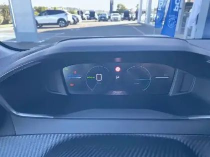Photo 9 Peugeot 208  Electrique 136 ch 50 kWh