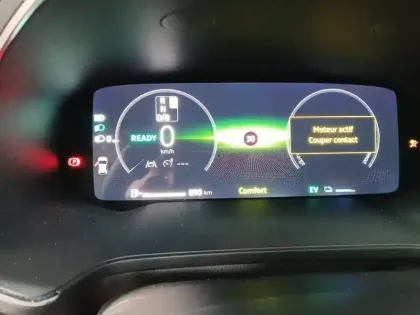 Photo 14 Renault Captur  E-Tech full hybrid 145 ch