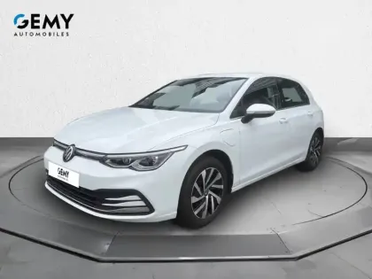 Photo Volkswagen Golf Style