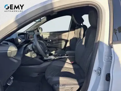 Photo 8 Peugeot 208  Electrique 156 ch 54 kWh