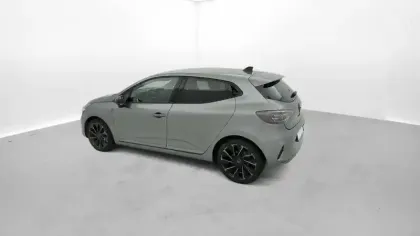 Photo 5 Renault Clio  E-Tech full hybrid 145 ch GSR2