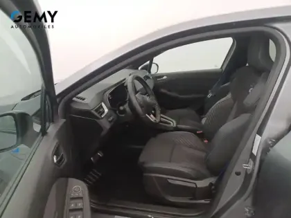 Photo 24 Renault Clio  E-Tech full hybrid 145 ch GSR2