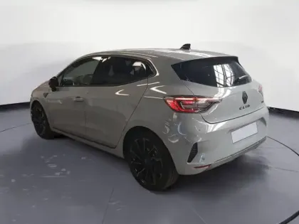 Photo 5 Renault Clio  E-Tech full hybrid 145 ch GSR2