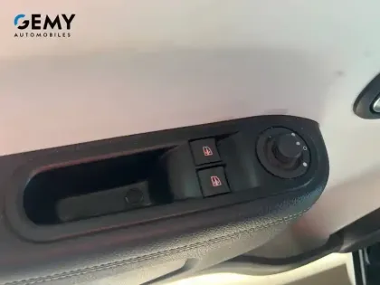 Photo 16 Renault Twingo  III TCe 95 EDC