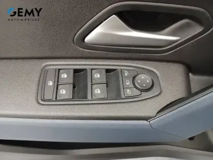 Photo 11 Dacia Duster  Hybrid 140
