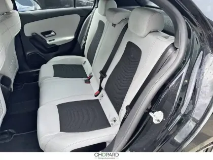 Photo 9 Mercedes Classe A  180 7G-DCT