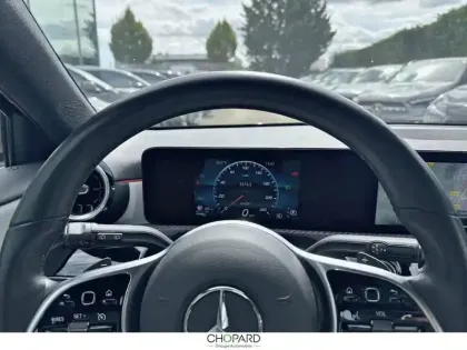 Photo 5 Mercedes Classe A  180 7G-DCT
