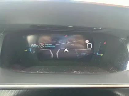Photo 9 Peugeot 2008  PureTech 130 S&S BVM6