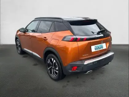 Photo 6 Peugeot 2008  PureTech 130 S&S BVM6