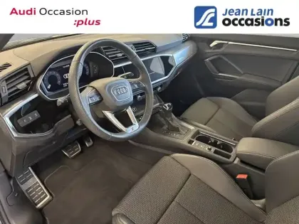Photo 10 Audi Q3  35 TFSI 150 ch S tronic 7