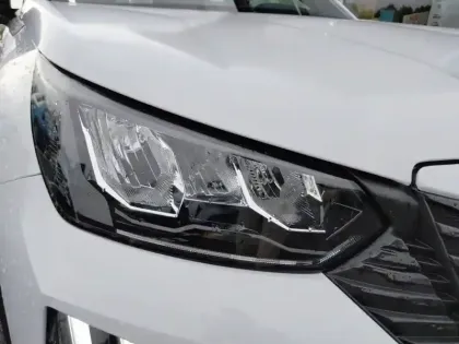 Photo 15 Peugeot 2008  Hybrid 110 ch e-DCS6