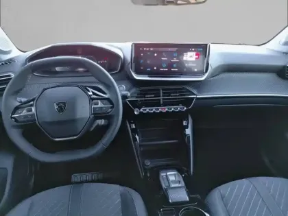 Photo 7 Peugeot 208  Hybrid 110 ch e-DCS6