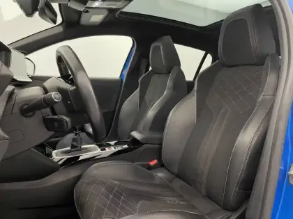 Photo 13 Peugeot 208  PureTech 100 S&S BVM6