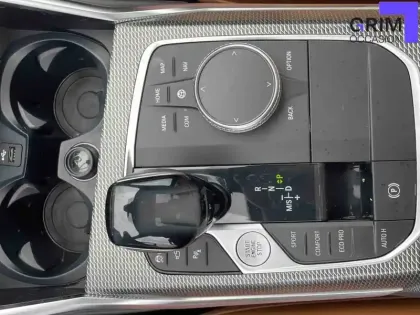 Photo 9 BMW Serie 3 Touring 320d 190 ch BVA8