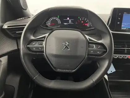 Photo 22 Peugeot 2008  PureTech 100 S&S BVM6