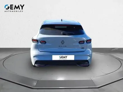 Photo 6 Renault Clio  E-Tech full hybrid 160 ch