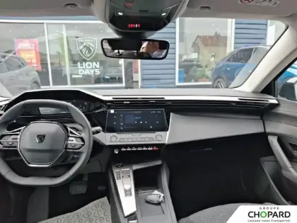 Photo 14 Peugeot 308  Hybrid 145 e-DCS6